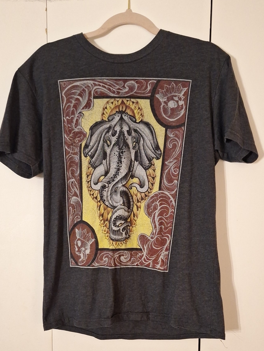 Graphic Women's Charcoal Short Sleeve Tee with Elephant Motif